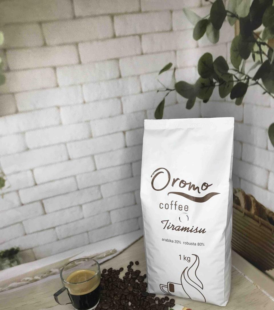 Кава зернова Oroma tiramisu 1кг