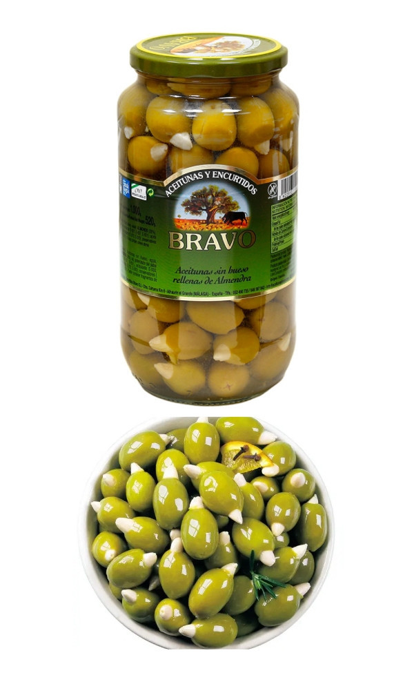 Оливки Мансанілья з мигдалем Bravo Encurtidos Aceitunas rellenas de Almendra Браво без кісточок фаршировані Банка 1000г