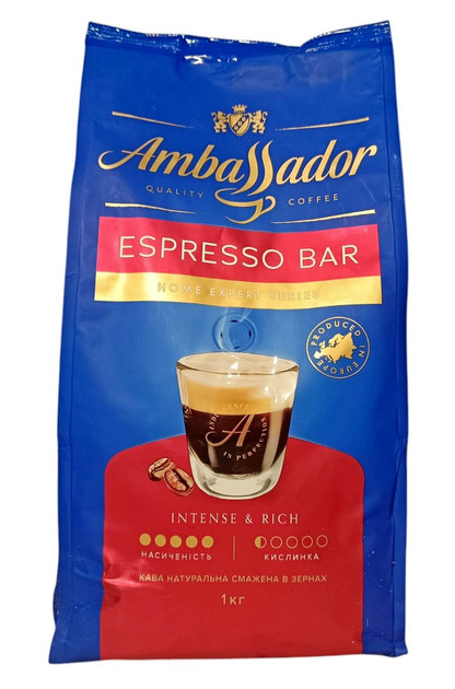 Кава в зернах Ambassador Espresso Bar Quality Coffe Home Expert Series Амбассадор Еспрессо купаж Арабіки та Робусти Інтенсивна 1кг