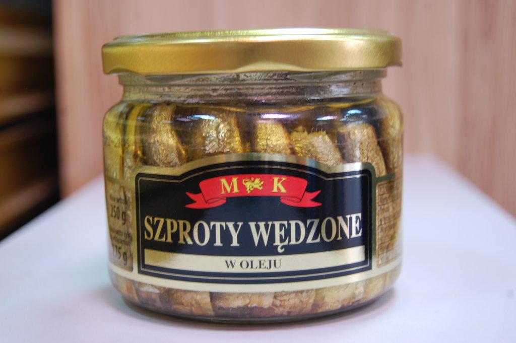 Шпроти в олії M&K szproty wedzone 250г