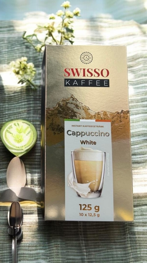 Капучіно розчинний Swisso cappuchino White Instant Kaffee Getrank Coffee Свіссо смак Білі вершки 10 стіків Коробка 125г