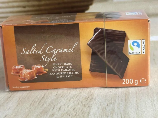 Шоколад чорний з начинкою карамелі та морською сіллю J.D.Gross Salted Caramel Style Finest Dark Chocolate Caramel&Sea Salt 200г - 1