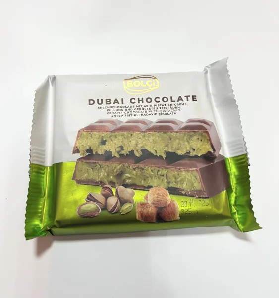 Шоколад Дубайський Bolci Dubai Kadayif Chocolate with Pistachio молочний з фісташками та Кадаїфом 100г - 2