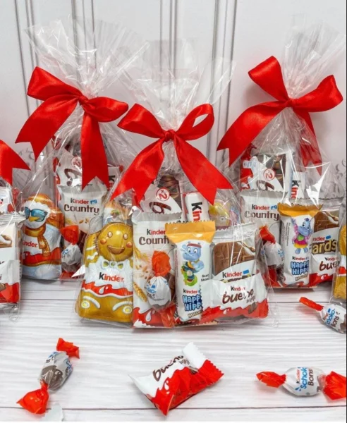 Набір Подарунок новорічний Солодощі Kinder Chrismas Kids Mix Кіндер для Діток 8предметів 1шт Пакет 350г - 1