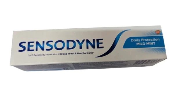 Зубна паста денна Sensodyne Daily Protection 24/7 Sensitivity Strong Teeth&Healthy Gums Mild Mint Сенсодін сенсітів Мяка мята 65мл - 1