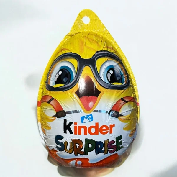 Шоколадне яйце Пасхальне курчатко з Іграшкою Kinder Surprise Easter egg Boy Glasses Кіндер Сюрпрайз Хлопчик в окулярах 72г - 1