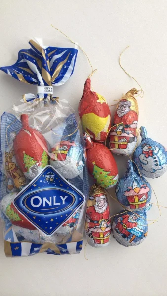 Шоколадний набір на ялинку Only Onli Онлі Цукерки 100г - 1